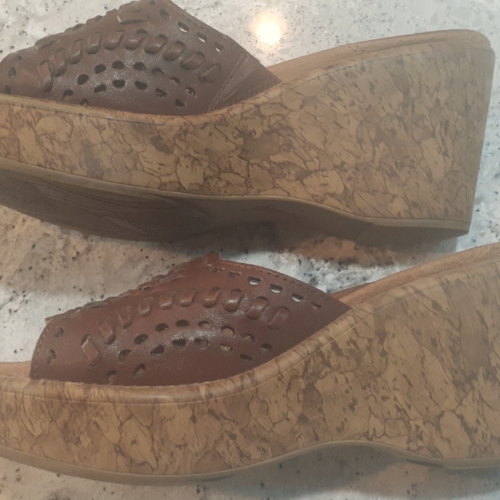 Boho slip on wedges Kravings brand